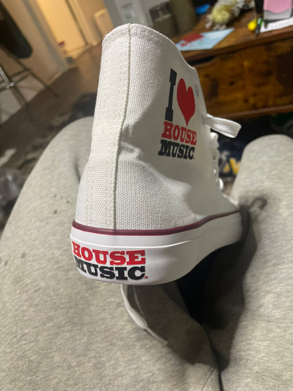 "I LOVE HOUSE MUSIC DaSNEAKER"