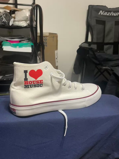 "I LOVE HOUSE MUSIC DaSNEAKER"